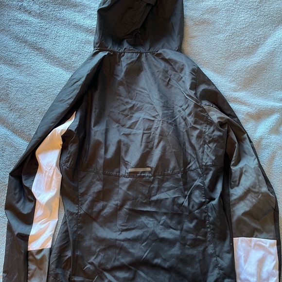 Adidas Running Windbreaker Jacket - Picture 2 of 2